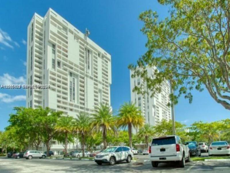 Delvista Towers Apt #1016