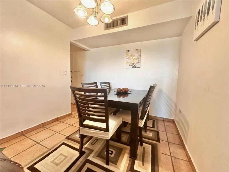 Comprar apartamento en Burleigh House 811