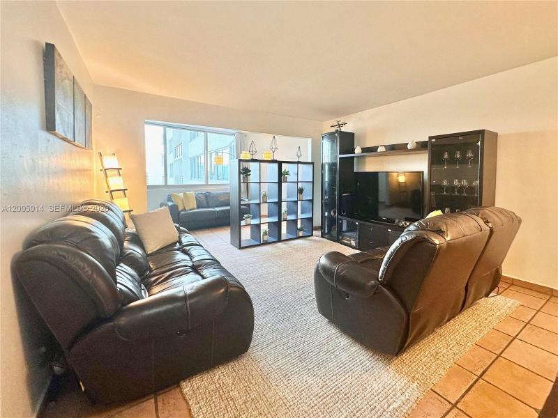 Comprar apartamento en Burleigh House 811