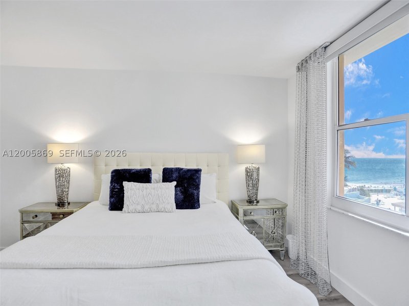 Comprar apartamento en The Wave Condo 415