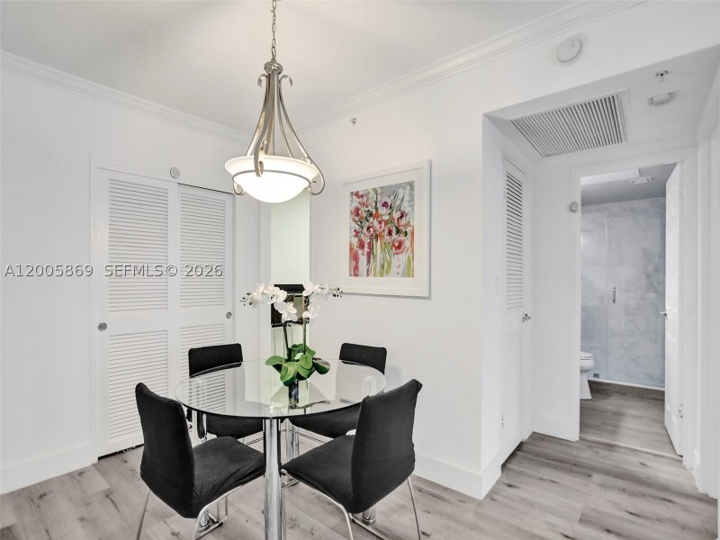 Comprar apartamento en The Wave Condo 415