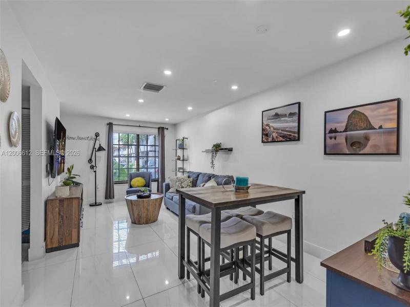 Property photo # 4