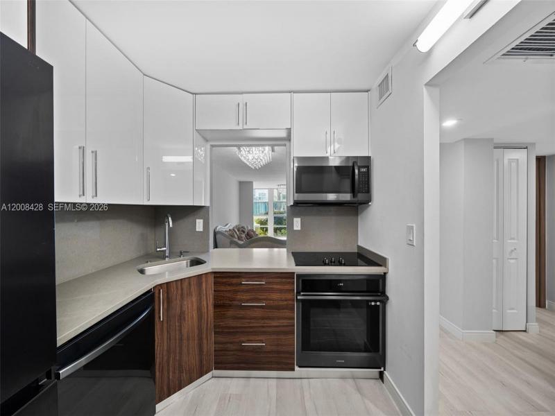 Property photo # 8