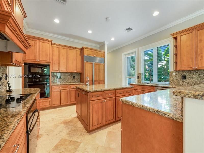 Property photo # 2