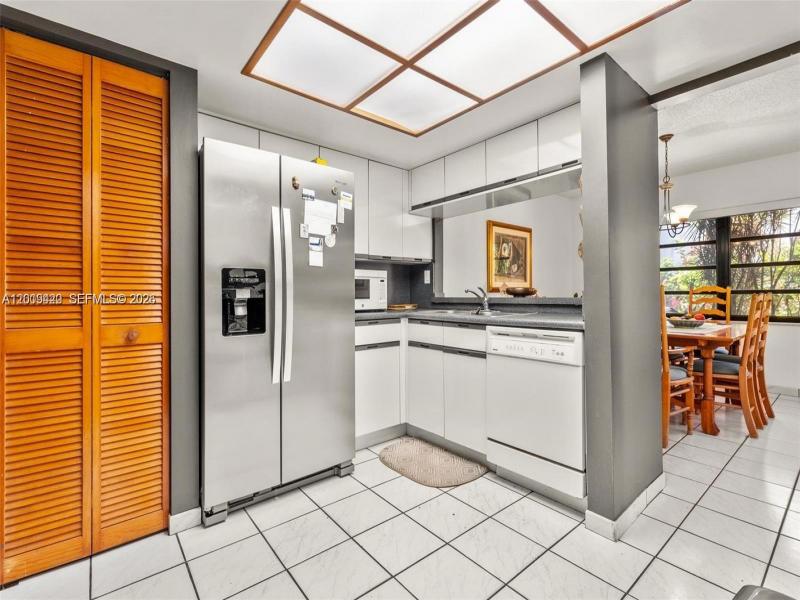 Property photo # 9