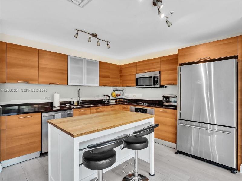 Property photo # 6