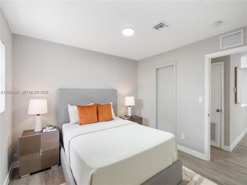 Property photo # 2