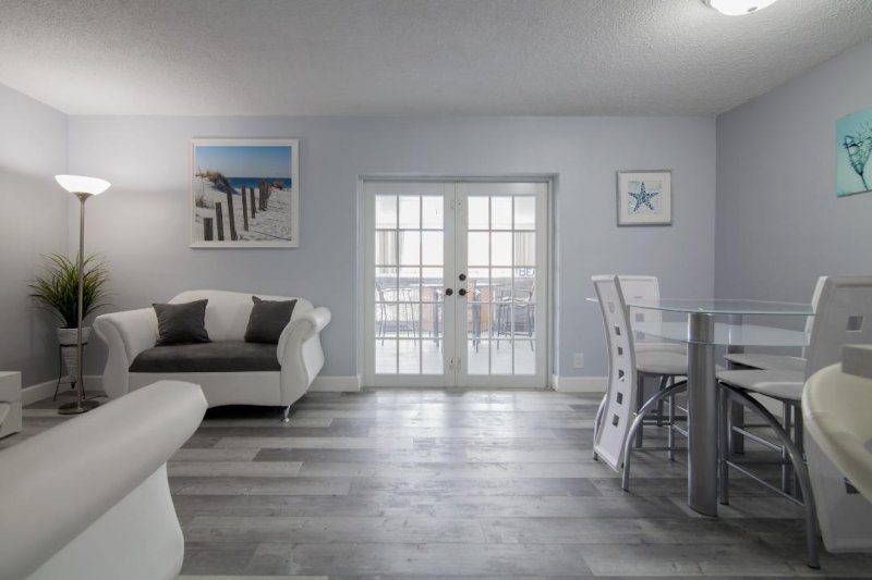 Apartment for rent at Bakers Towers 205