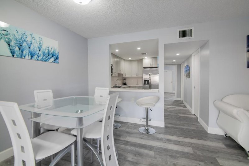 Apartment for rent at Bakers Towers 205