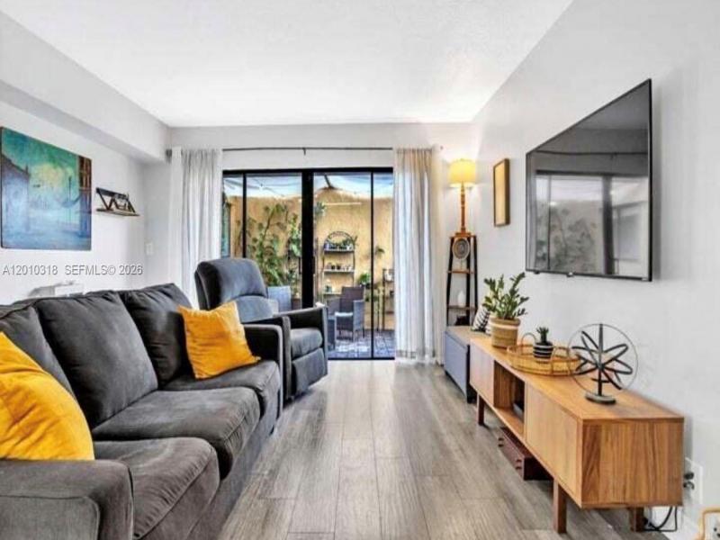 Property photo # 6