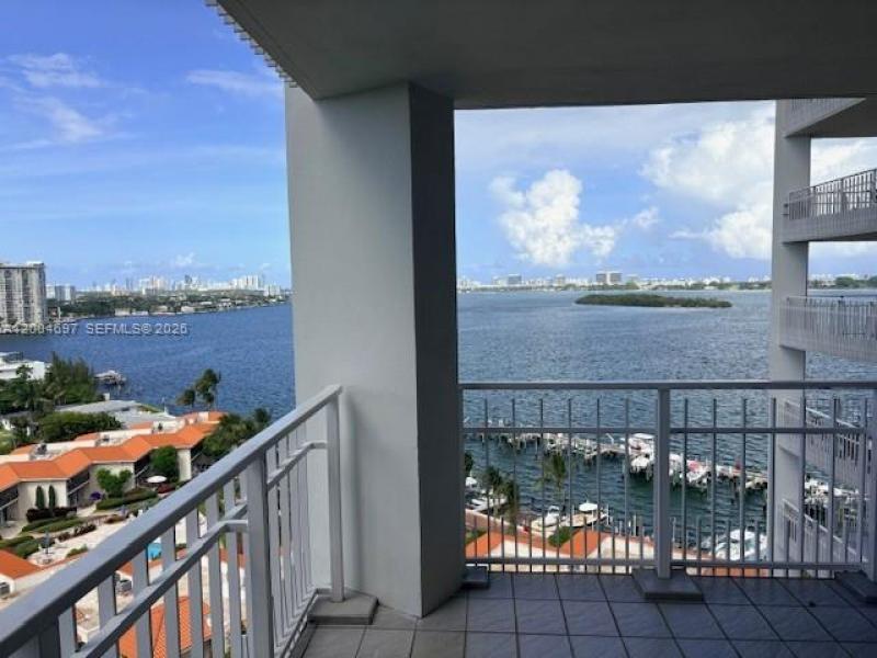 Comprar apartamento en Towers of Quayside 4 1403