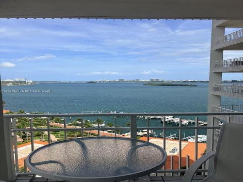 Comprar apartamento en Towers of Quayside 4 1403
