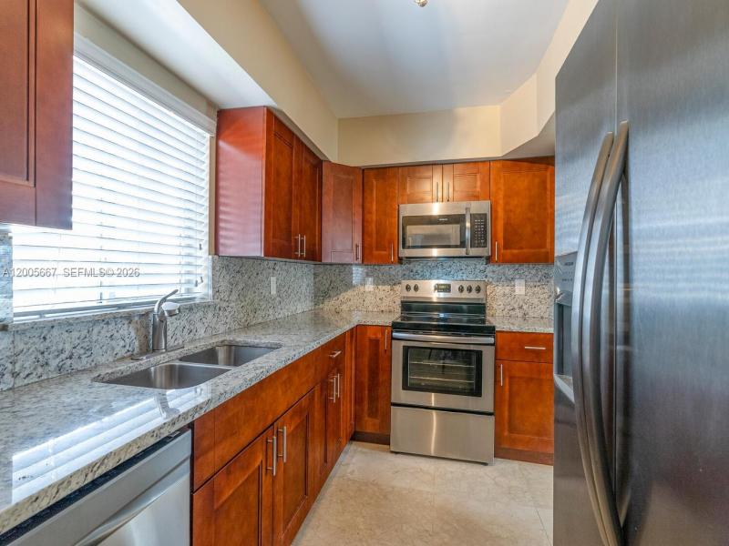 Property photo # 8