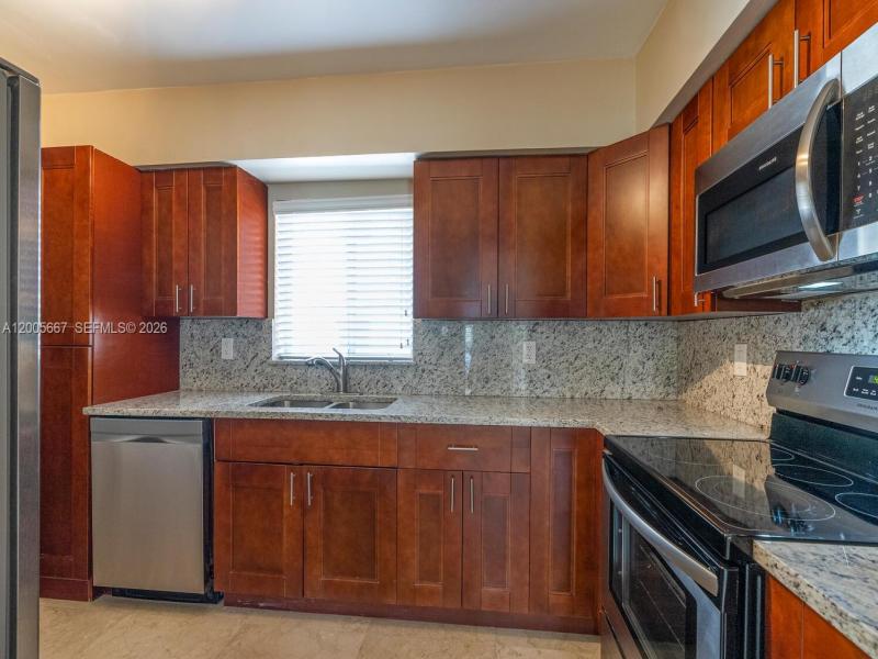 Property photo # 7