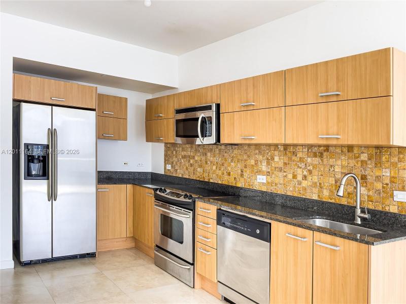 Property photo # 8