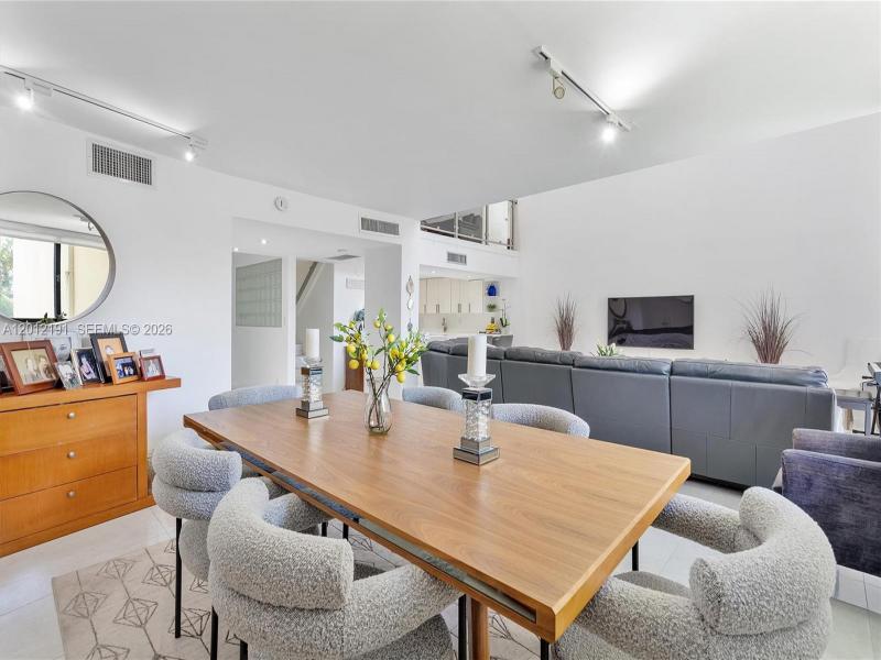 Comprar apartamento en Coronado I TH-11