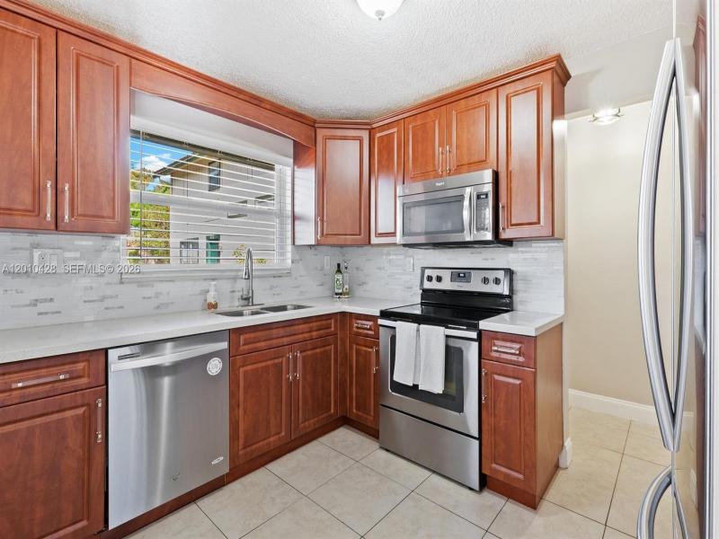 Property photo # 4