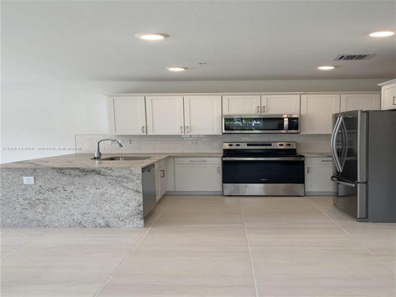 Property photo # 8