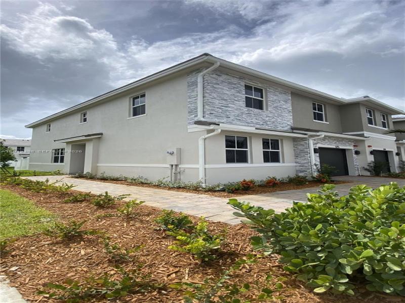 Property photo # 4