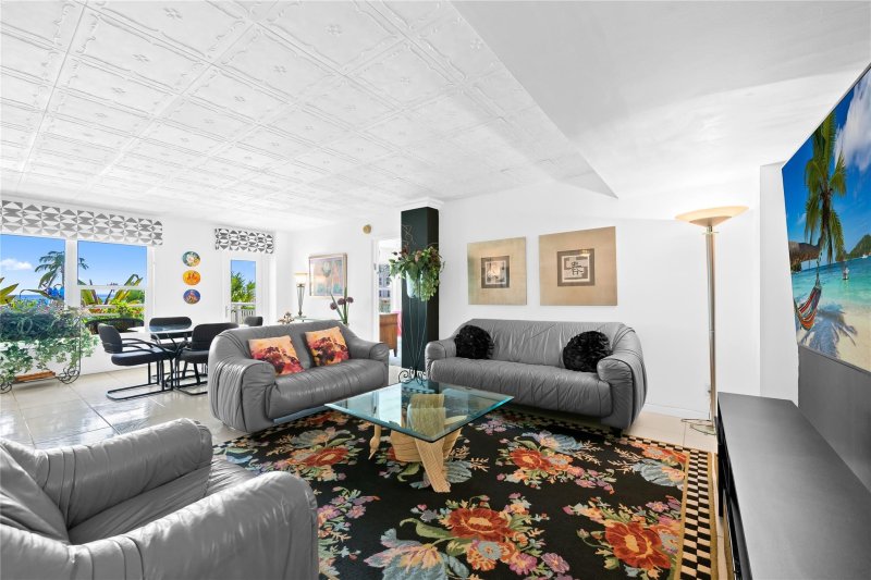 Condo for sale at Playa Del Mar 105