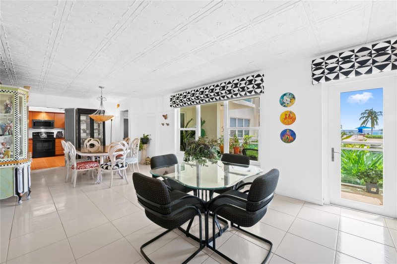 Condo for sale at Playa Del Mar 105