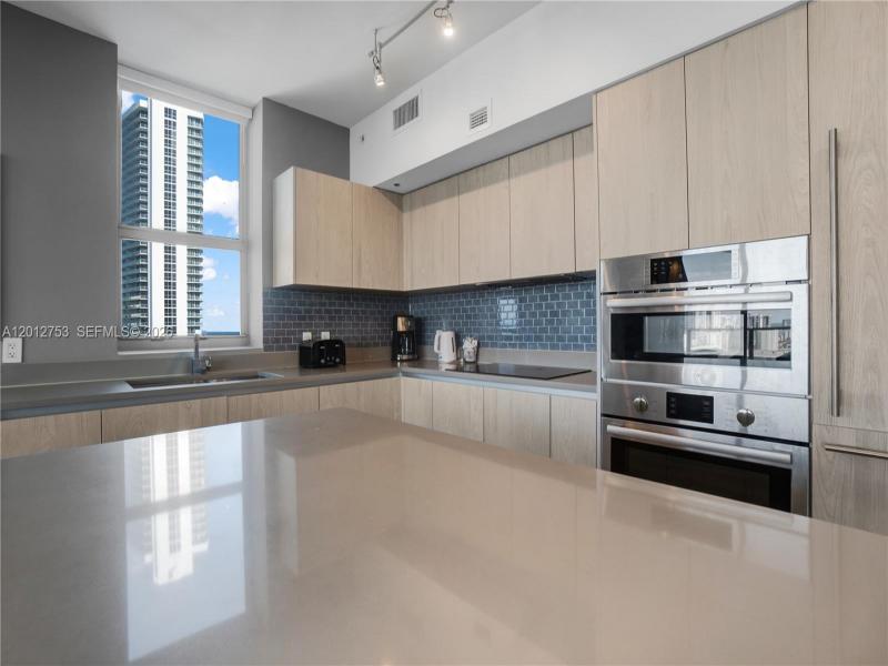 Condo for sale at Hyde Beach House R1801