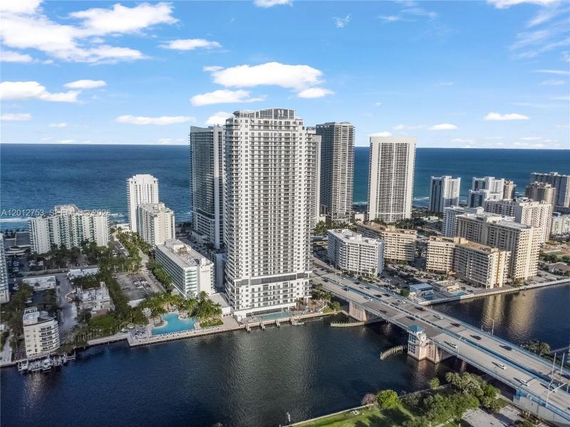 Condo for sale at Hyde Beach House R1801