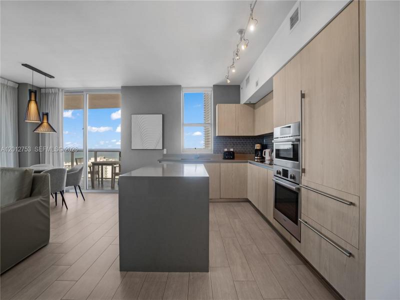 Condo for sale at Hyde Beach House R1801