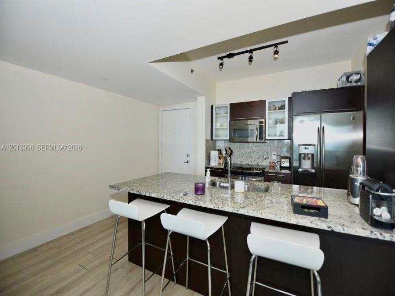 Property photo # 6