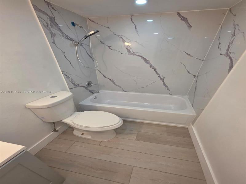 Property photo # 6