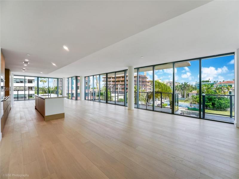 The WELL Bay Harbor Islands Apt #405
