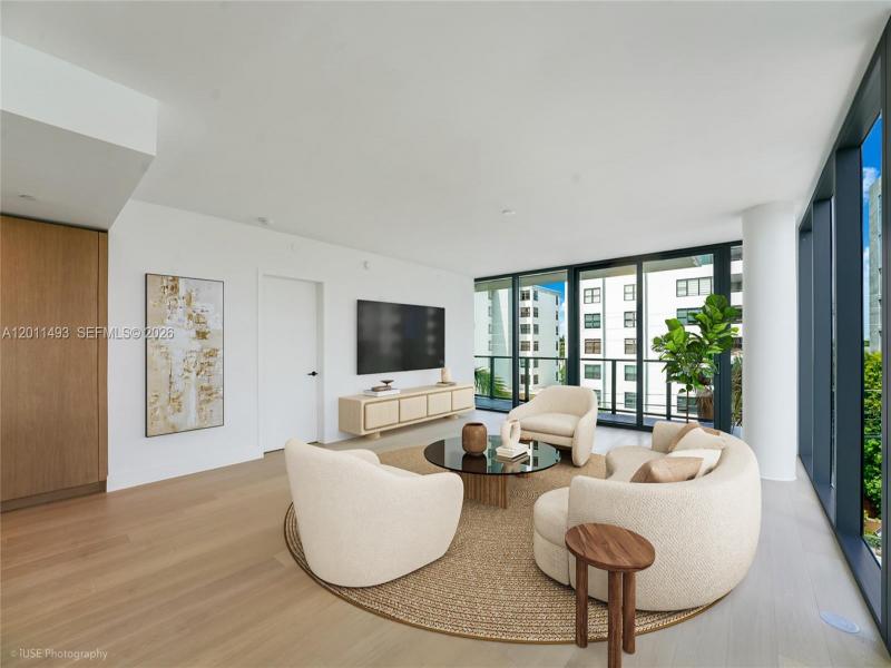 Comprar apartamento no The WELL Bay Harbor Islands 405