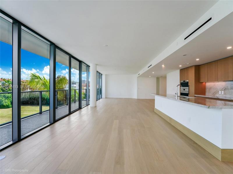 Comprar apartamento no The WELL Bay Harbor Islands 405
