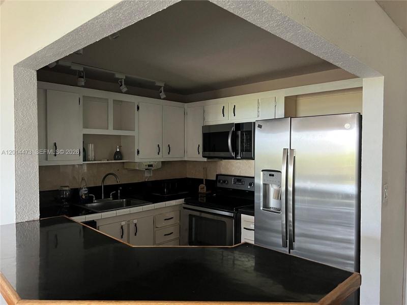Property photo # 9