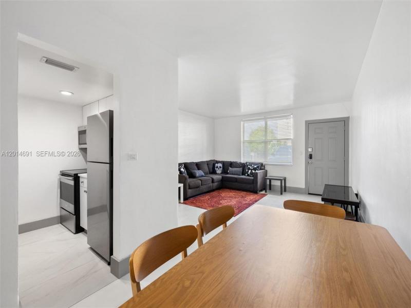 Property photo # 9