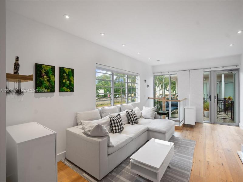Property photo # 4