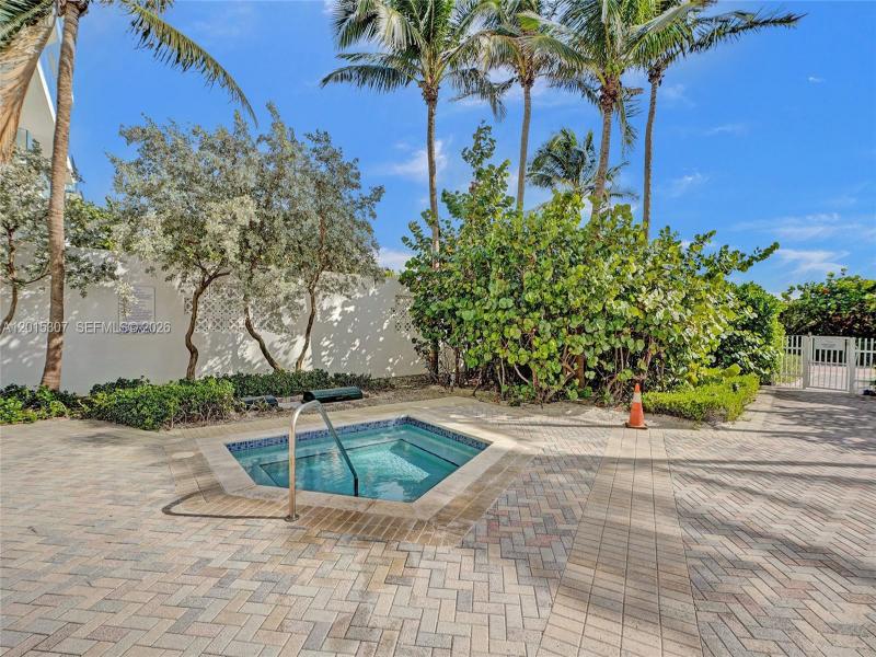 Property photo # 6