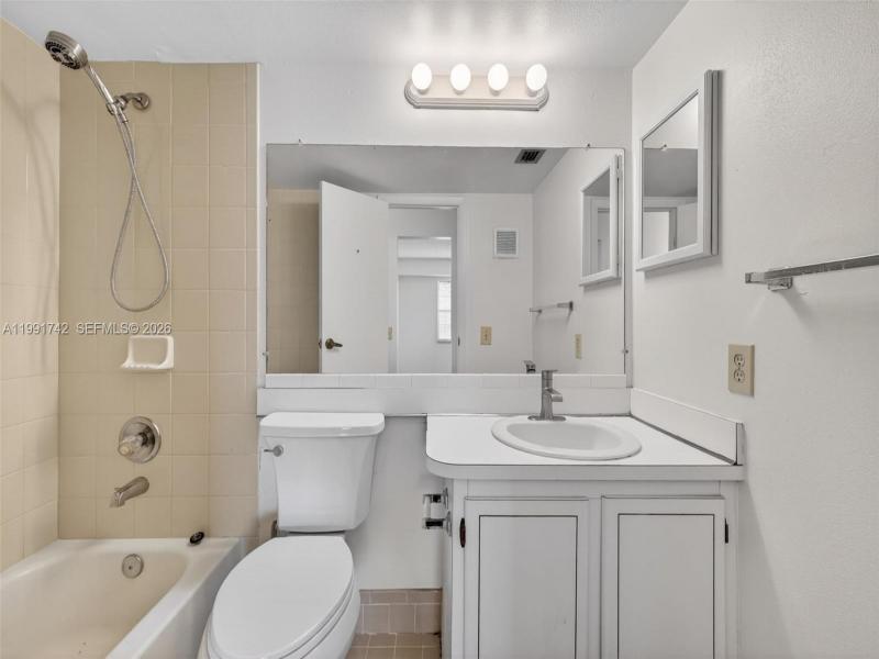 Property photo # 2