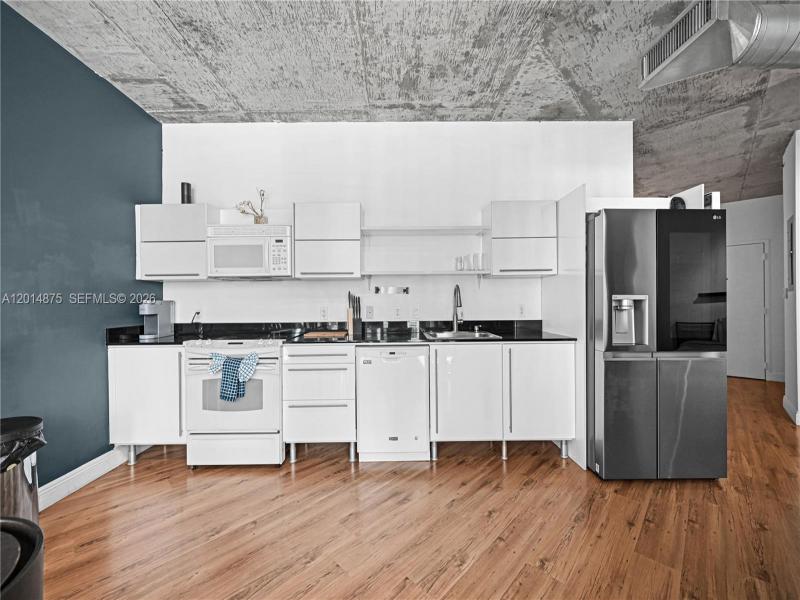 Property photo # 4