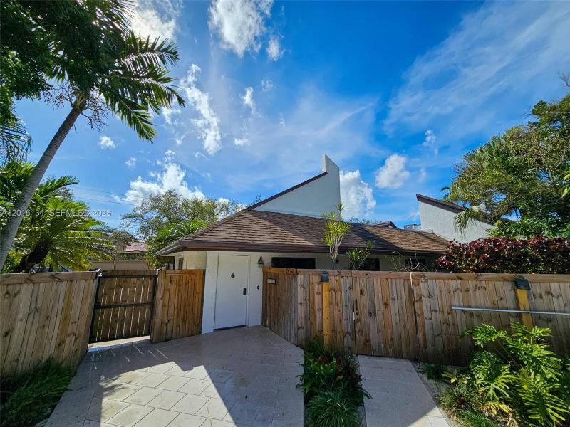Property photo # 0