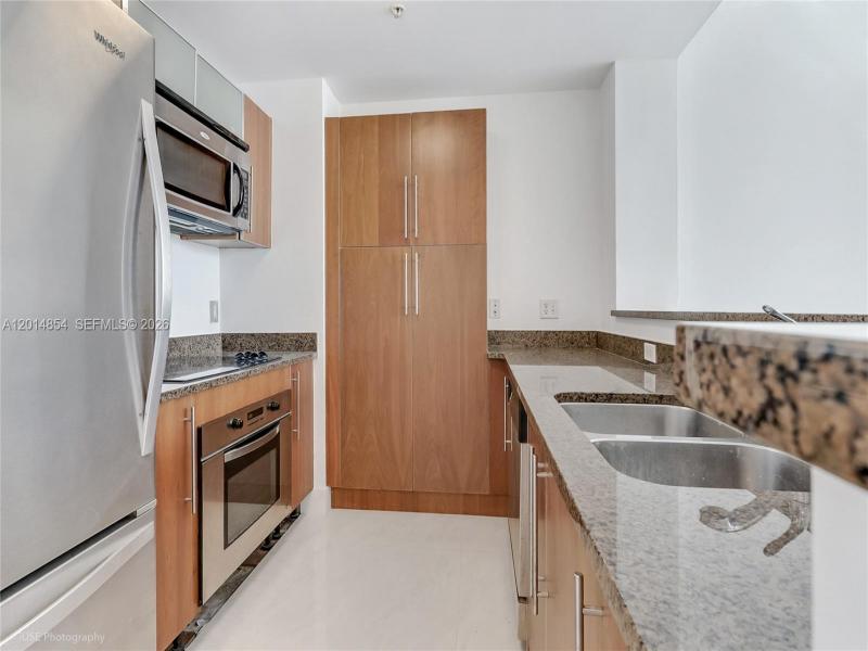 Property photo # 6
