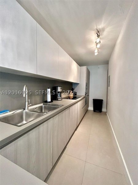 Apartment for rent at Decoplage 426