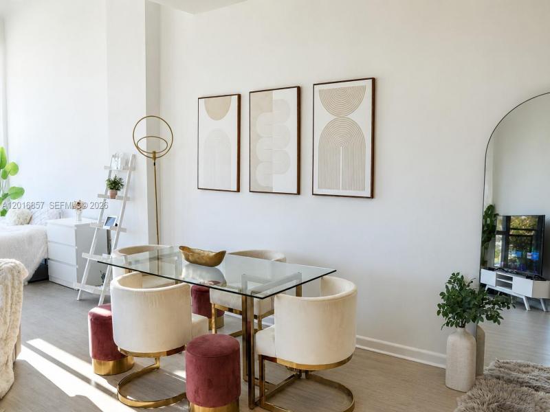 Property photo # 6
