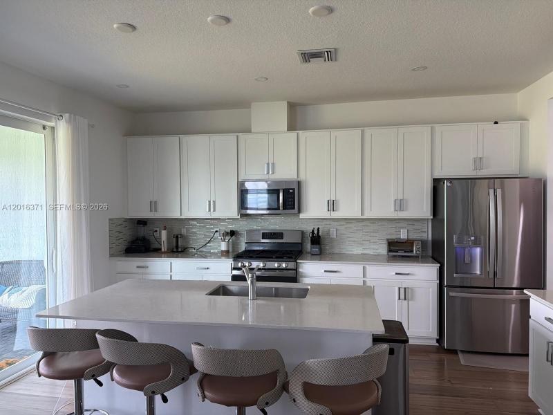 Property photo # 8