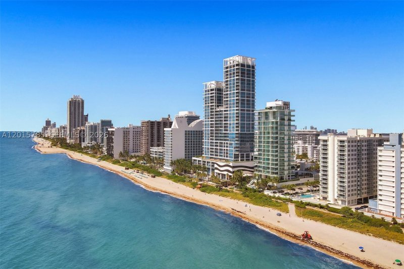 Apartment for rent at The Collins Condo 503