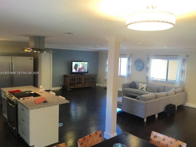 Property photo # 3