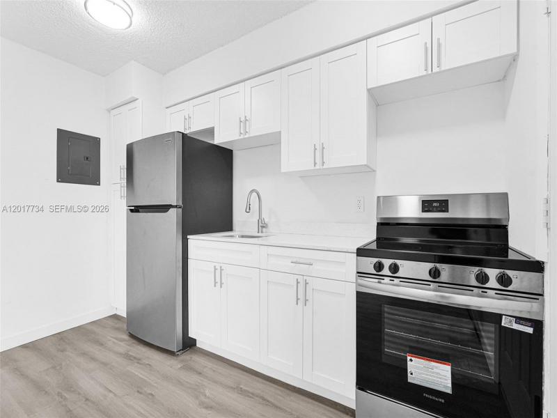 Property photo # 4