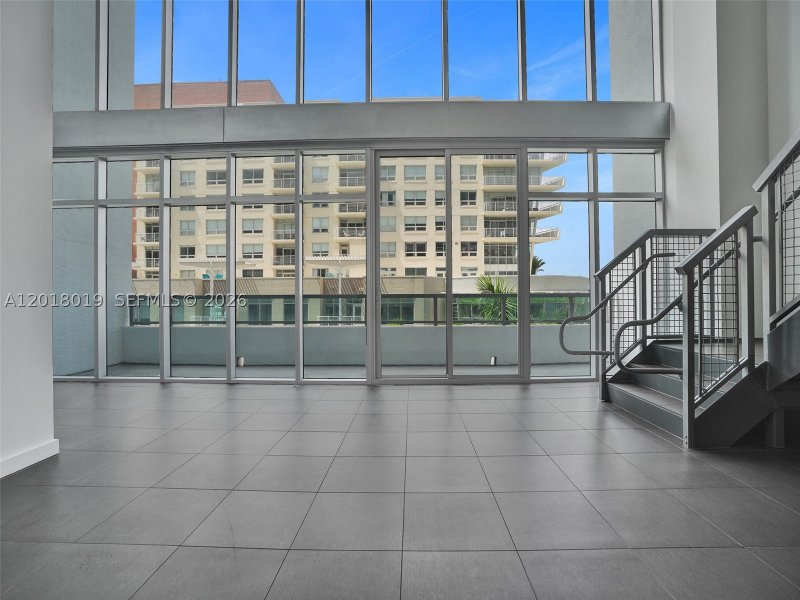 Condo for sale at Midtown Miami 4 M0503