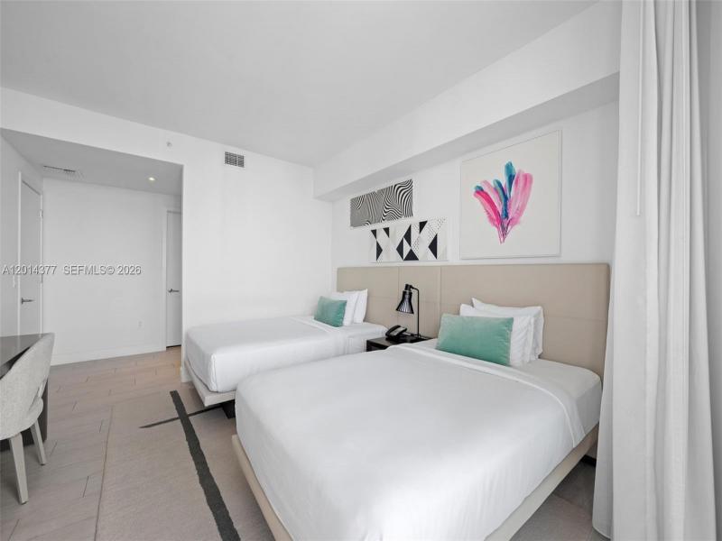 Comprar apartamento no Hyde Beach House T3905