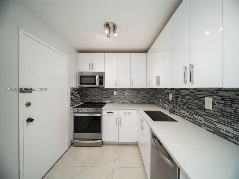 Property photo # 6
